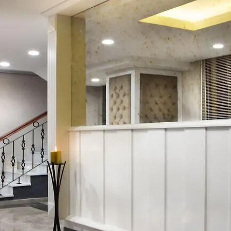 Astan Galata Hotel 3*