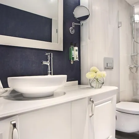 Astan Galata Hotel 3*